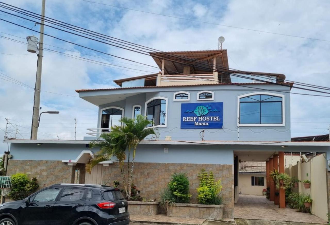 Reef Hostel Manta Exterior photo